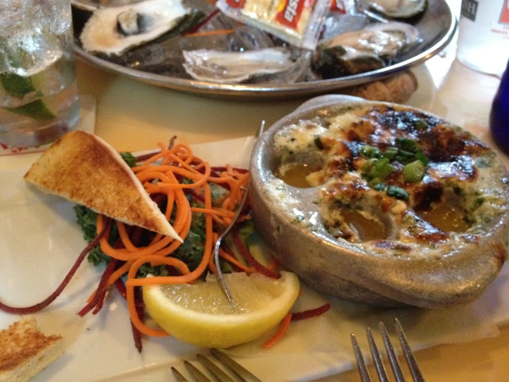 Guppy's Restaurant ReviewClearwater Beach Pizza In Motion