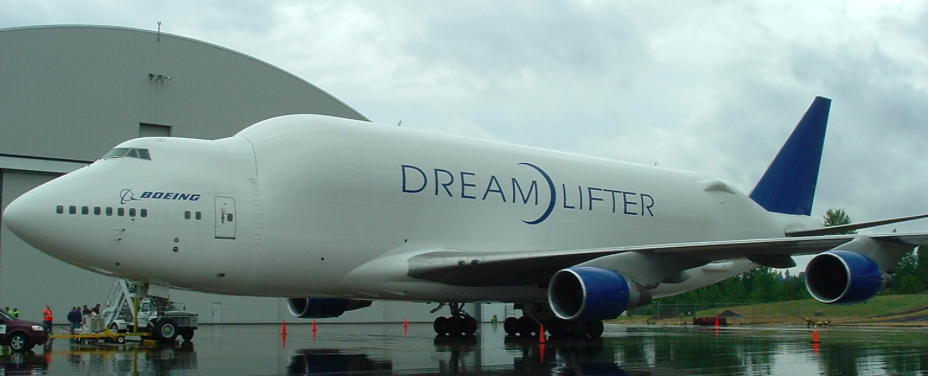 Dreamlifter:  Very Big Plane, Little Runway