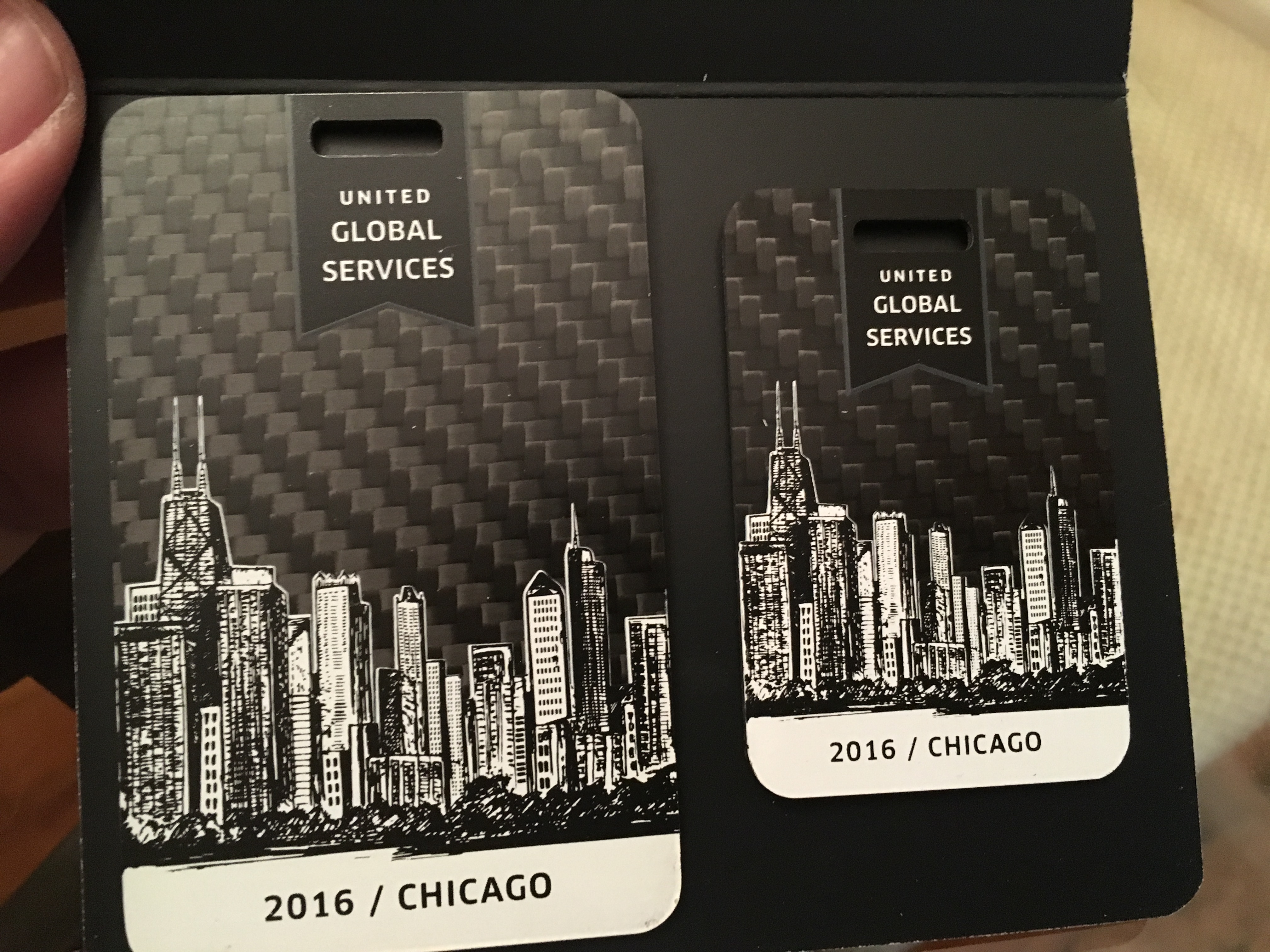 A Quick Look Inside The 2016 United Airlines Global Services Welcome Kit