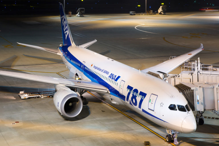 ANA Says It Will Replace All The Engines On Their 787 Dreamliner Fleet
